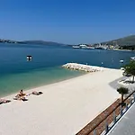 Luxor * Trogir
