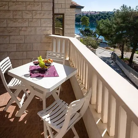 Apartment Luxor *