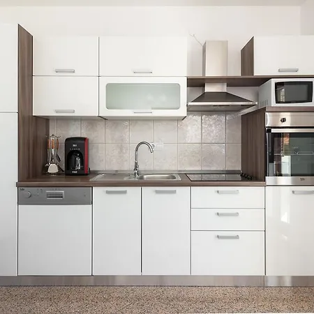 Apartment Luxor *