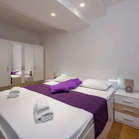 Luxor Apartment