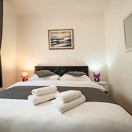 Apartament Luxor *