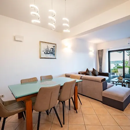 Apartament Luxor *