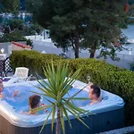 Luxor 特罗吉尔